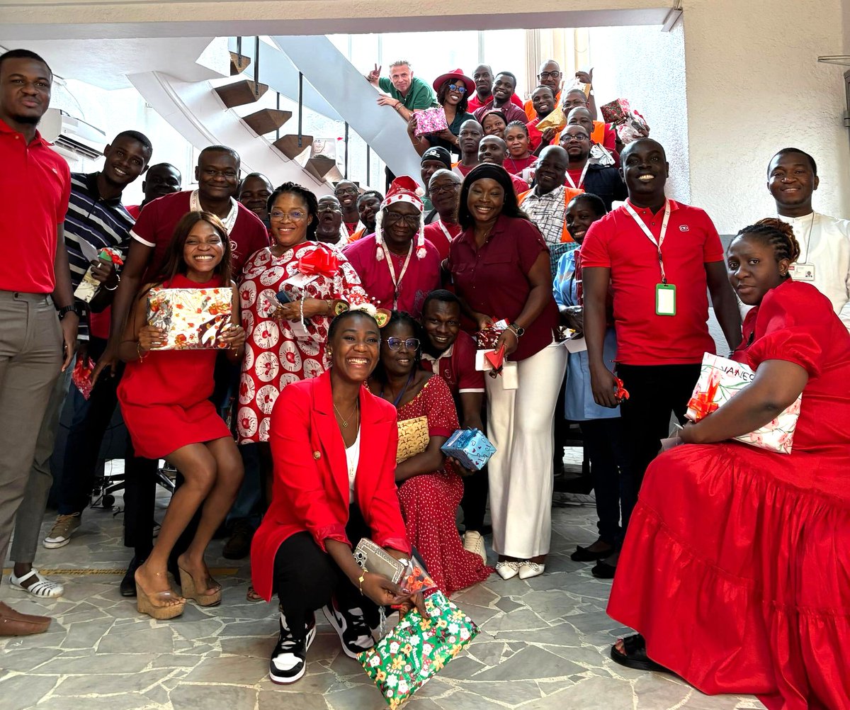 🇨🇮Bonne Fete Nationale à tous nos collègues et partenaires des secteurs cacao, café &amp; ingrédients en Côte d’Ivoire! 
Depuis +de 30 ans, nous partageons bien plus que des liens commerciaux: une relation de confiance qui nous permet de batir ensemble des filières plus durables.