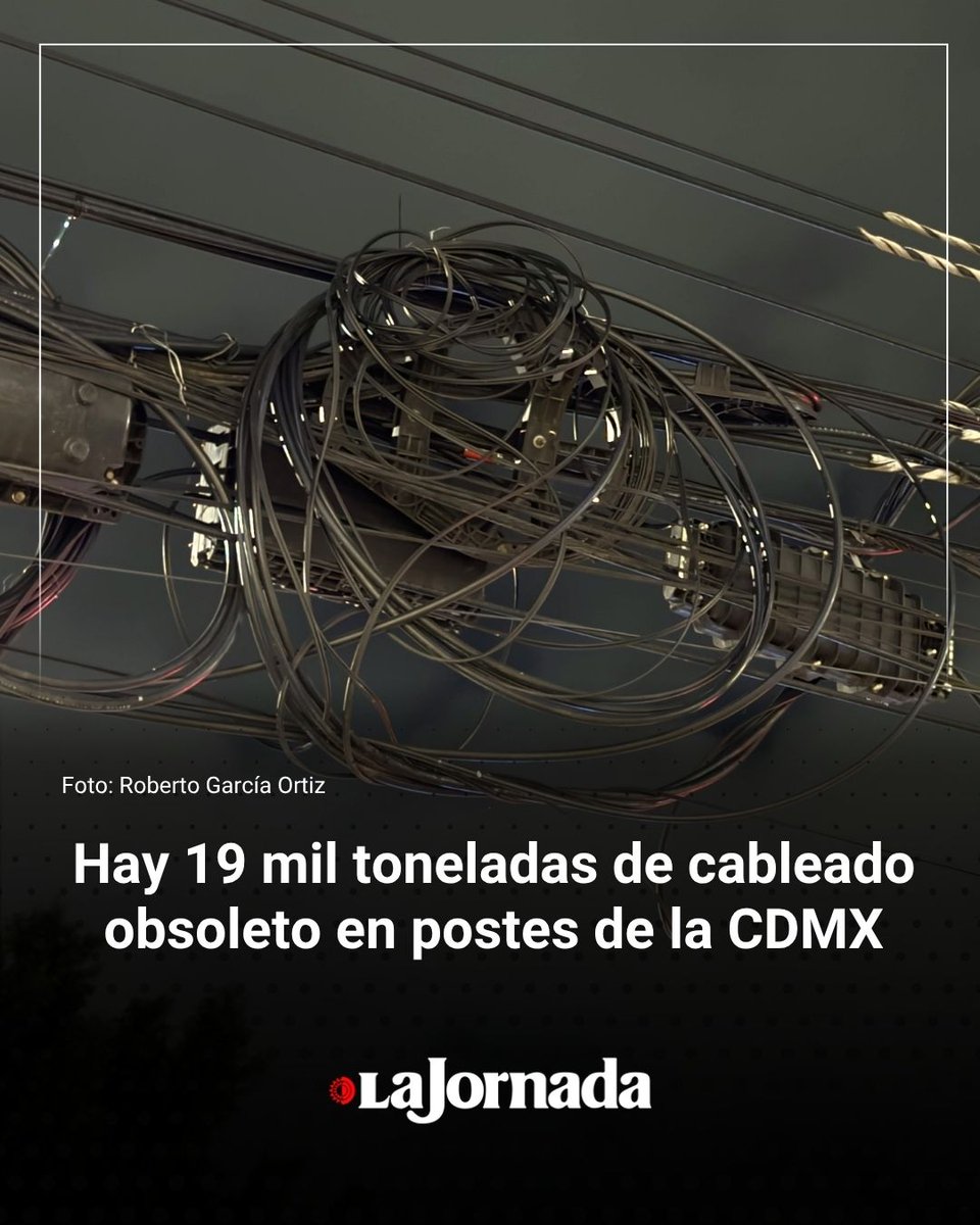 La Jornada (@lajornadaonline) on Twitter photo ⚠️ De acuerdo con estimaciones del Colegio de Urbanistas de México, más del 65% del cableado aéreo en la #CDMX está en desuso.
Se calcula que son alrededor de 19 mil toneladas de material obsoleto, que además de generar contaminación visual, representan un riesgo para la ⚠️ De acuerdo con estimaciones del Colegio de Urbanistas de México, más del 65% del cableado aéreo en la #CDMX está en desuso.
Se calcula que son alrededor de 19 mil toneladas de material obsoleto, que además de generar contaminación visual, representan un riesgo para la