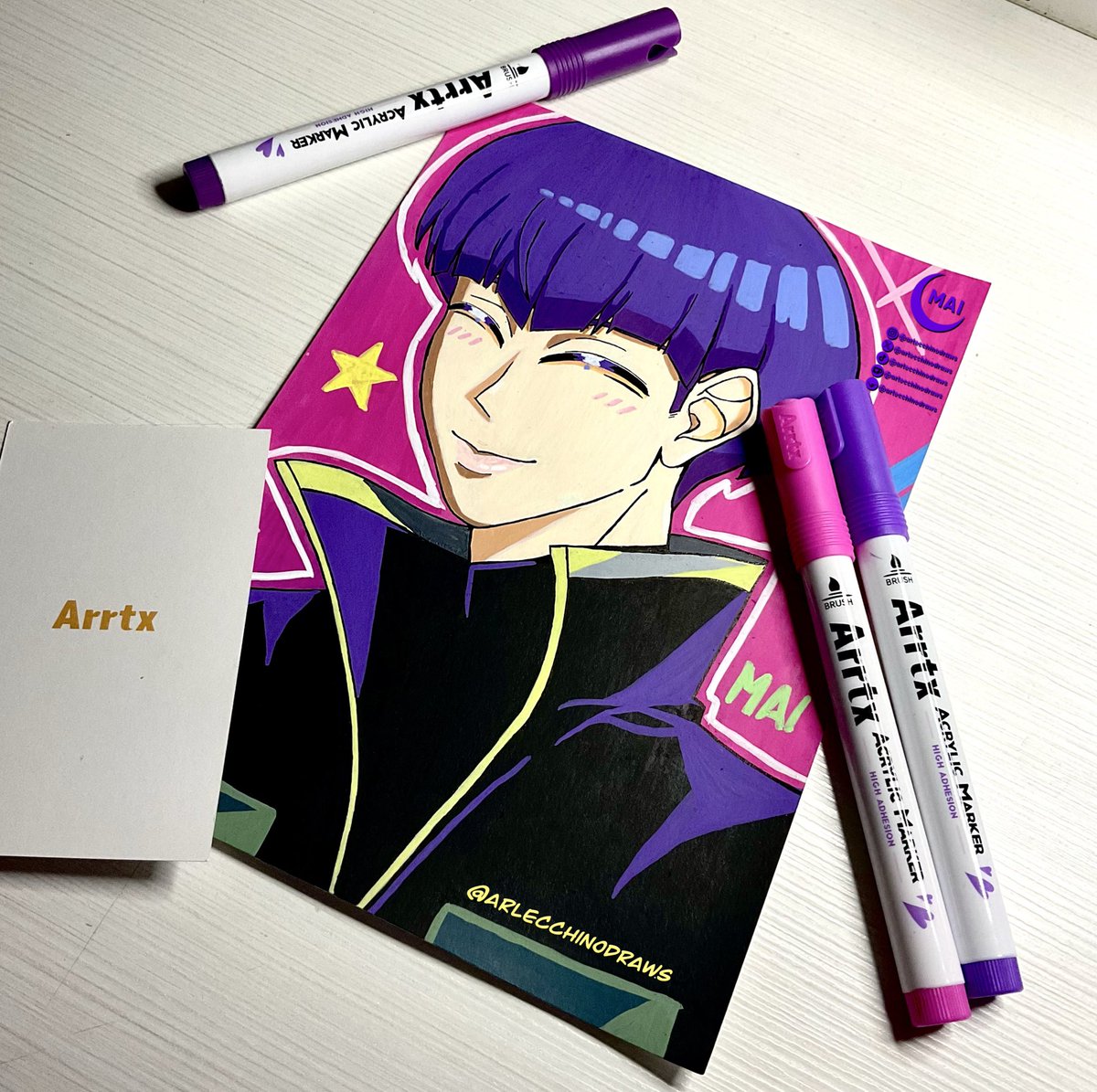 Hoshina with my new <a href="/ArrtxArt/">Arrtx</a> acrylic markers 💜💕

#artmoots
#KaijuNo8 
#保科
#怪獣8号 
#호시나