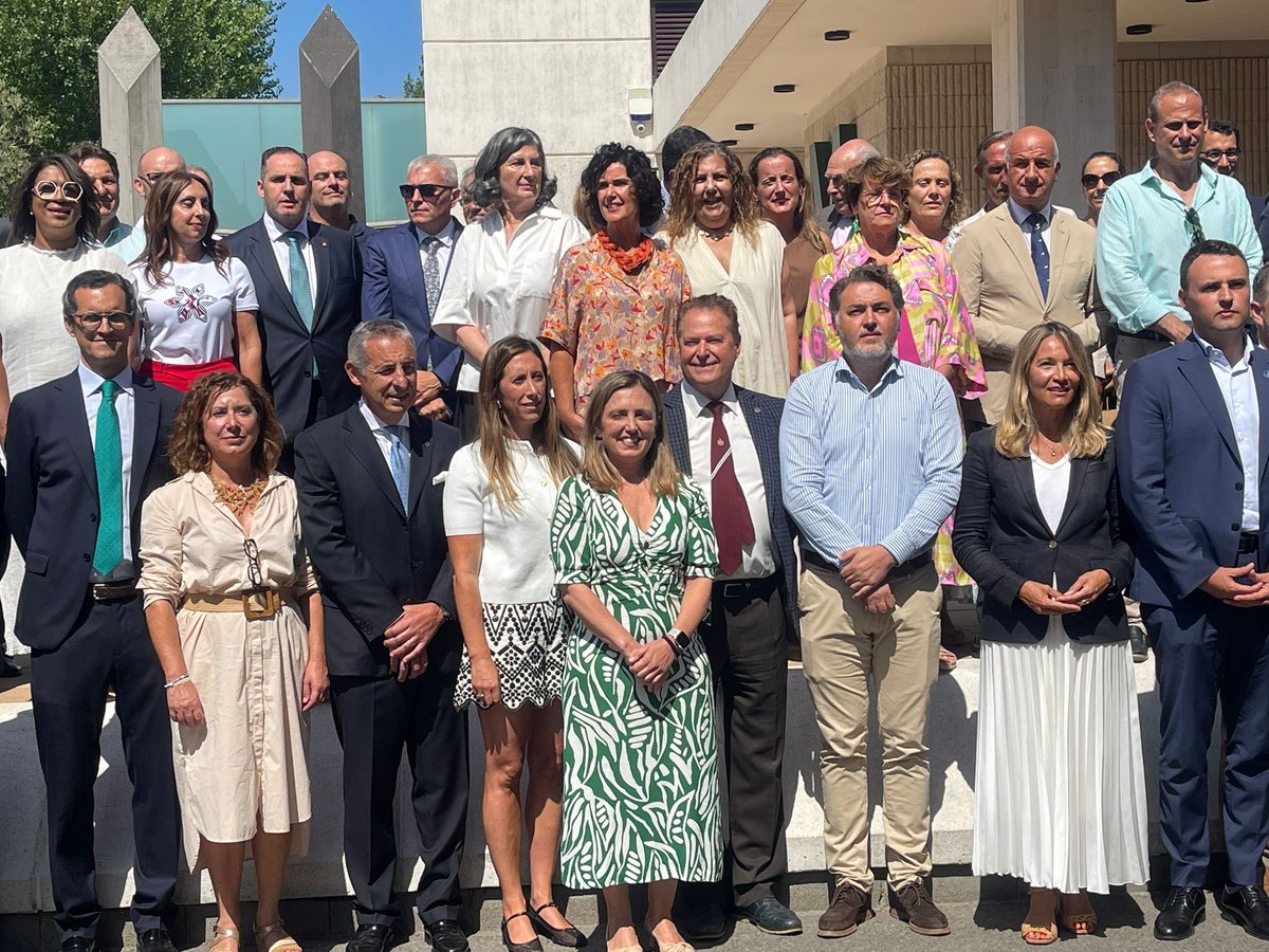 psoegijon's tweet image. La #FIDMA refleja los valores europeos a través de la participación ciudadana, el #diálogo, la actividad económica y comercial, la diversidad cultural, entre otras cuestiones. 

🇪🇺Hoy celebramos el Día de Europa en la @Feriasturias