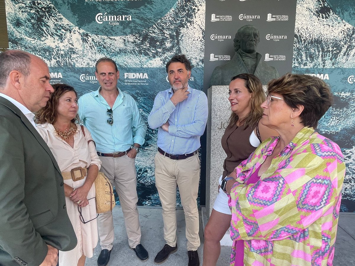 psoegijon's tweet image. La #FIDMA refleja los valores europeos a través de la participación ciudadana, el #diálogo, la actividad económica y comercial, la diversidad cultural, entre otras cuestiones. 

🇪🇺Hoy celebramos el Día de Europa en la @Feriasturias