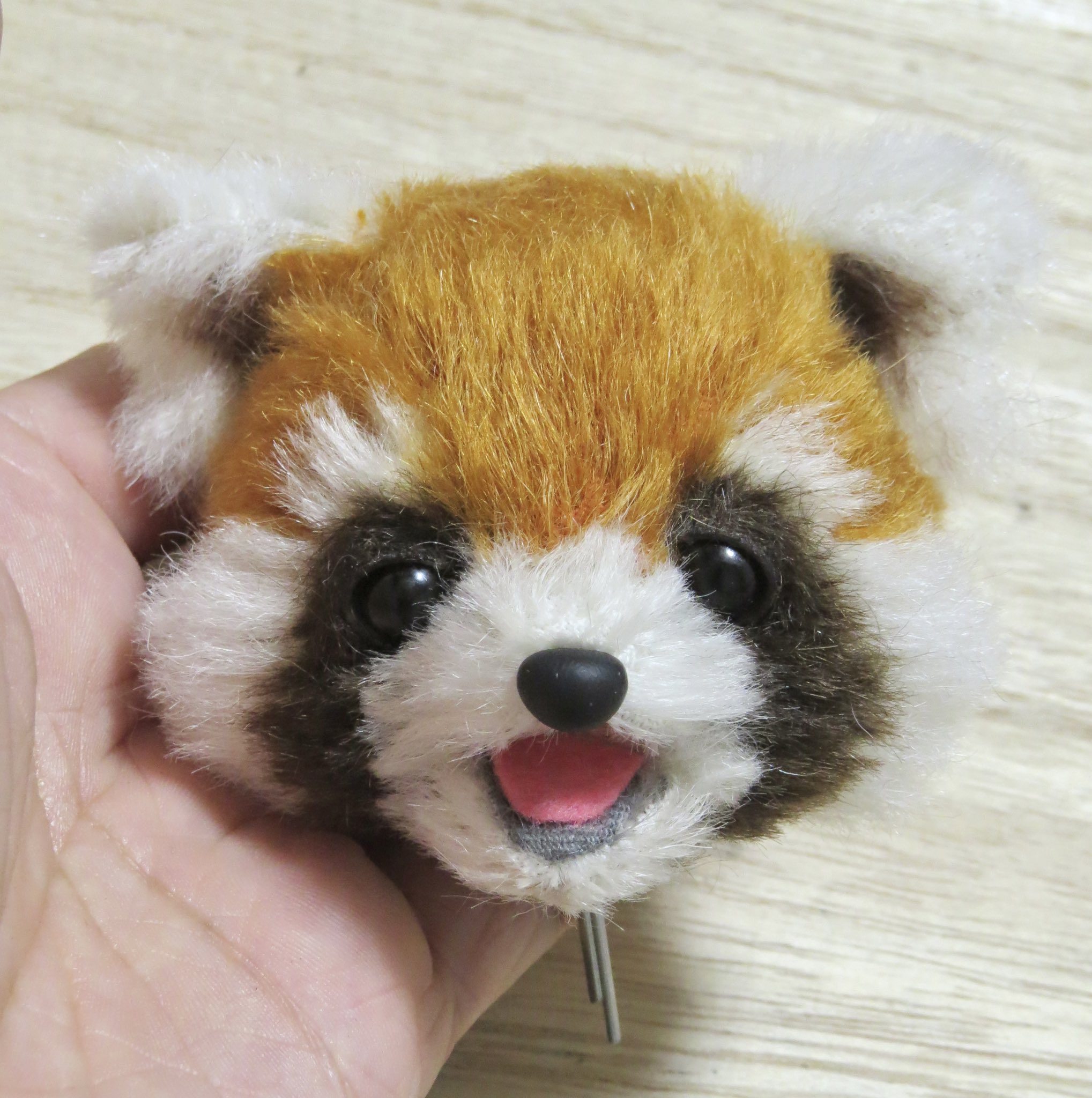 可愛すぎるレッサーパンダ アーティストベア 海外作家様 ハンドメイド テディベア シュタイフ カドリーフレンズ レッサーパンダのベンジ 28cm