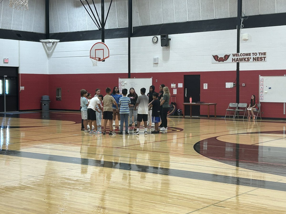 6th Grade Orientation <a href="/D59Friendship/">Friendship Junior High</a> &amp; <a href="/D59Holmes/">Holmes Junior High</a> this morning. It is so great to give these new to JH kids a chance to build community, get important info from student leaders &amp; Staff, get to know the school, &amp; most importantly (ha ha), practice opening their locker. #D59Learns