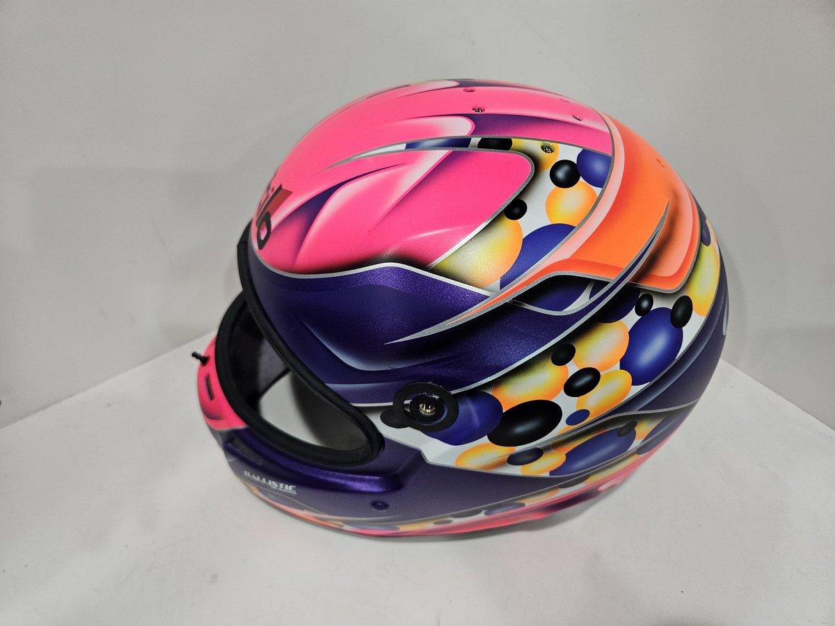 BallisticLids's tweet photo. @CapHenryRacing new helmet 
#ballisticdesigns #custompaint #custompaintedhelmet https://t.co/Orllj45K6K