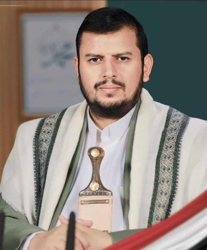 الف لبيك ابو جبريل يانجم عالي رمز للحق غالي
الف لبيك يامن هز عرش الضلاله 
#ميدان_السبعين_ميدان_الرجال