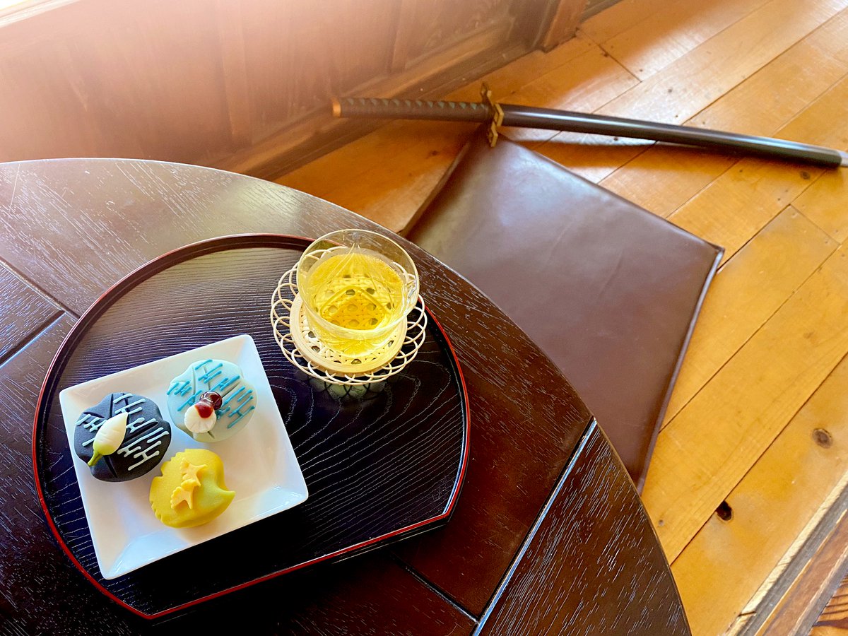 こじむい☁ tweet media