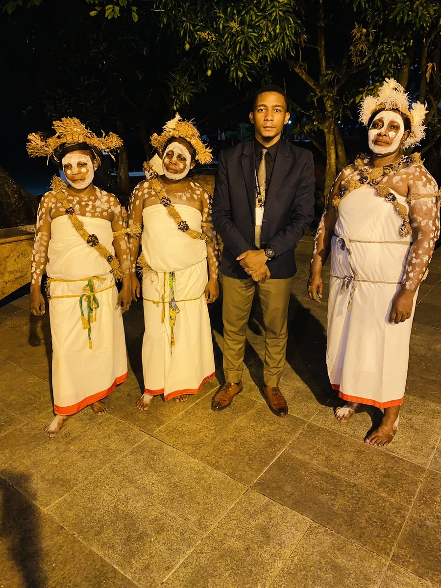 Hablemos de tradiciones ancestrales que merecen ser consideradas de manera oficial como patrimonios culturales de por vida.  

I ❤️ Guinea Ecuatorial 🇬🇶