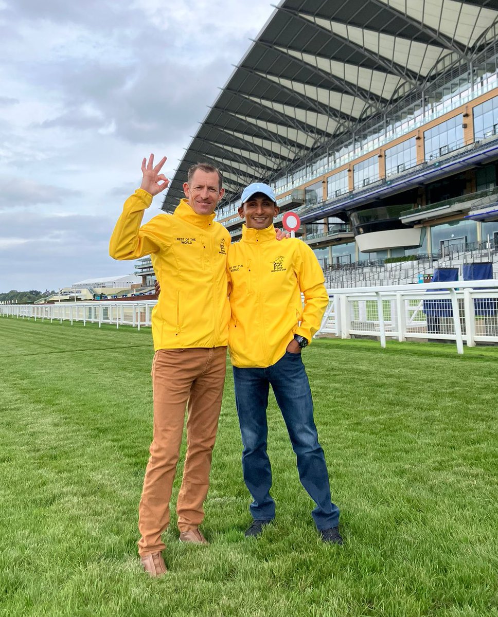 Representing #HKRacing at the Shergar Cup! 🇭🇰🇬🇧

Hong Kong riders <a href="/HugeBowman/">Hugh Bowman</a> and <a href="/KarisTeetan/">karis Teetan 田泰安</a> pose for a photo together at <a href="/Ascot/">Ascot Racecourse</a>… 👌