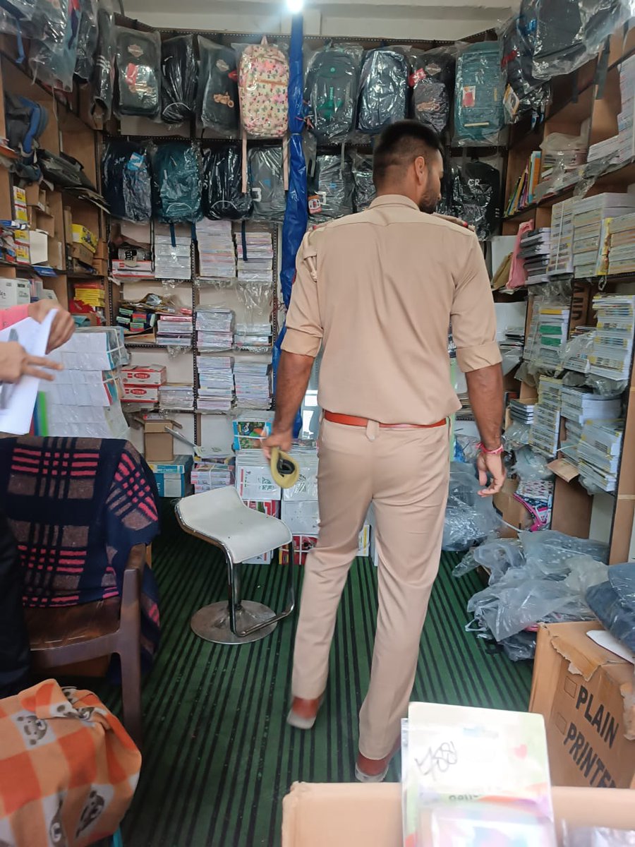 Pulwama Police (@ssppul) on Twitter photo #PulwamaPolice, in compliance with Govt directives, conducted inspection drives at bookshops across the district to check for banned literature.
<a href="/JmuKmrPolice/">J&K Police</a> <a href="/KashmirPolice/">Kashmir Zone Police</a> #PulwamaPolice, in compliance with Govt directives, conducted inspection drives at bookshops across the district to check for banned literature.
<a href="/JmuKmrPolice/">J&K Police</a> <a href="/KashmirPolice/">Kashmir Zone Police</a>