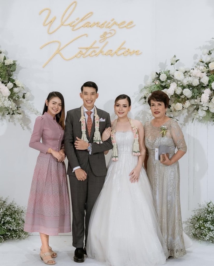 เช้าไปกับเพื่อน เย็นไปกับแม่ ❤️❤️❤️