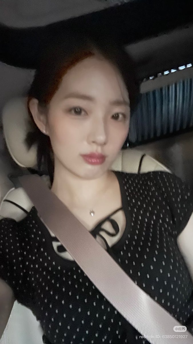 merci_eeun's tweet photo. 250807 레드노트
차셀카
#车 #selfie
#이은재 #LeeEunjae #イウンジェ https://t.co/KsYIcGeWbN