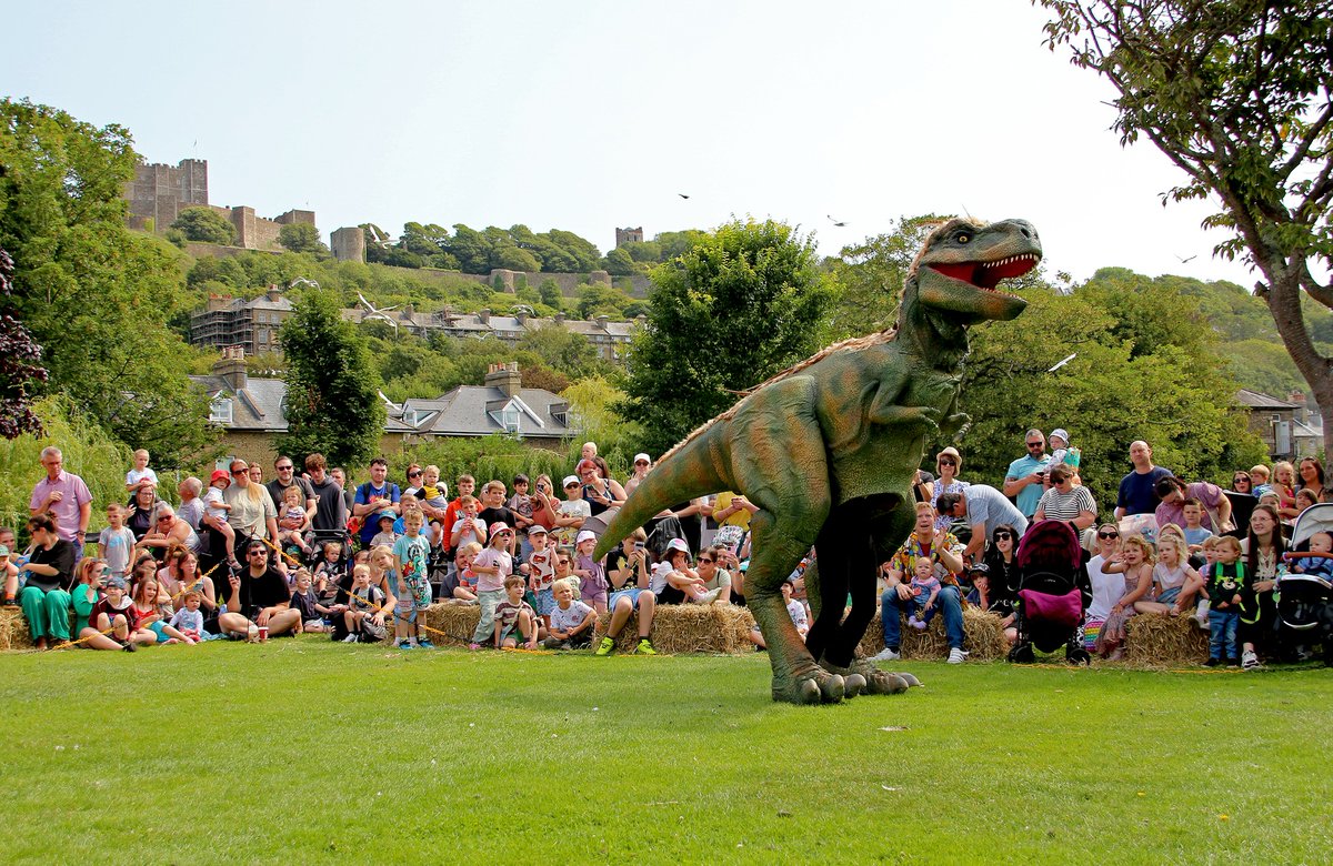 CommunityAd's tweet image. 🦖 What a dino-mite day in Dover! 🦕
Dino Day brought roars of joy, smiles, and stomping fun.
Jurassic joy caught on camera!

📸 @DoverDC 

#TRex #CommunityFun #Dover #FamilyDayOut #kent #dinoday