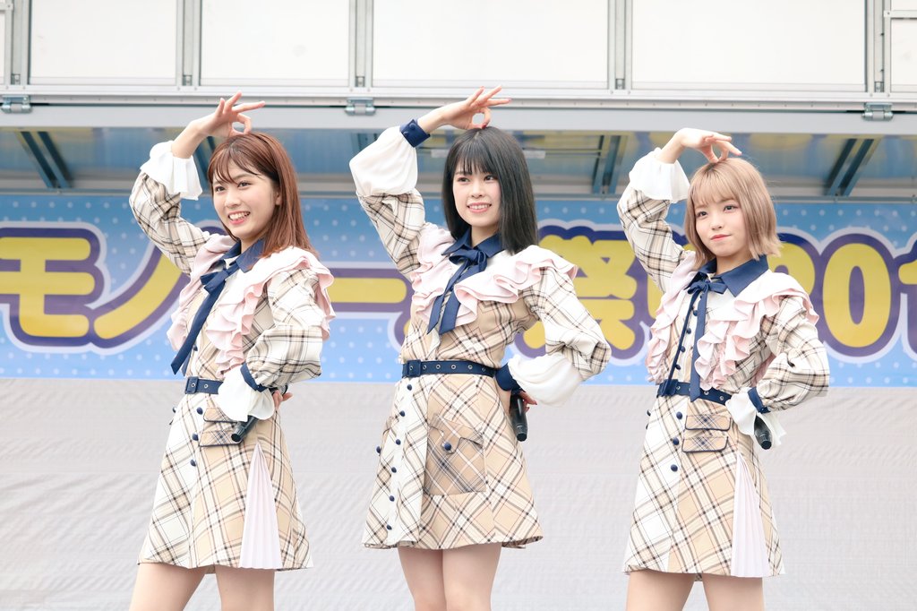 kiyosevense's tweet image. 本日8月8日は #エイトの日 🐝
推しがアイドルを卒業した今も、特別な日です。
青チェックの衣装の写真がなかった😱
#AKB48 #Team8