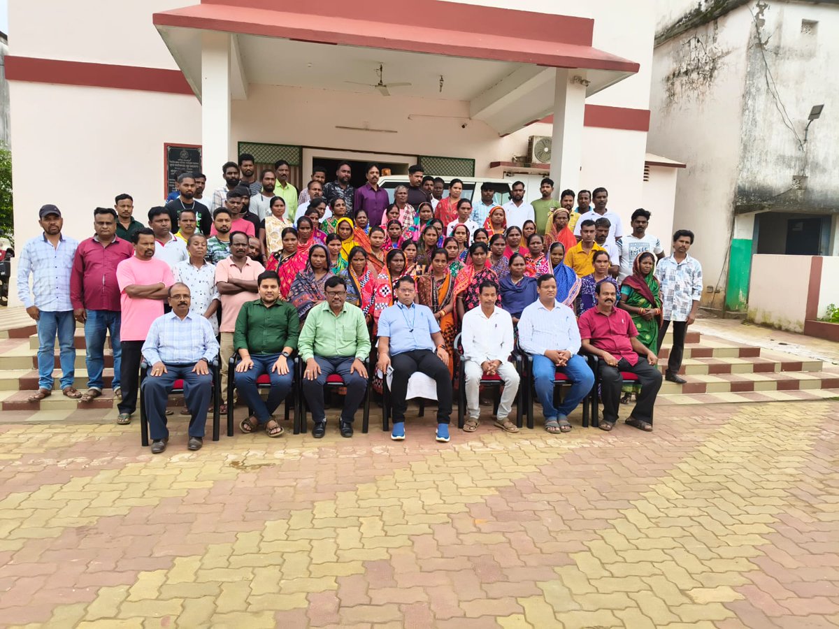 balliguda's tweet photo. Today Inspection of Balliguda NAC by Additional District Magistrate,Kandhamal in presence of Chairperson,NAC,Balliguda,Tahasildar and Executive Officer.
@DMKandhamal 
@HUDDeptOdisha https://t.co/HXHWJT6C79