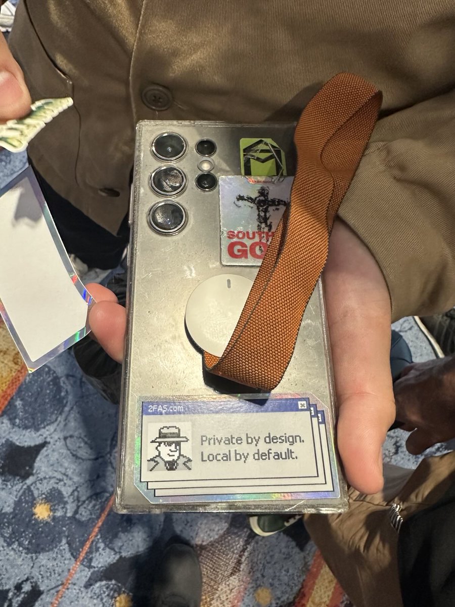 Somewhere in Las Vegas... surrounded by hackers, stickers, and black t-shirts 👾
Yep, we’re at #defcon33 ✌️

Wanna grab a 2FAS sticker? Come find us. Let's talk about #CyberSec , and we might even hook you up with a t-shirt 😁

More from the desert soon!