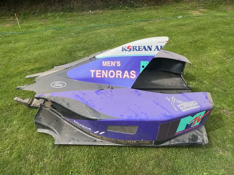 1995 Simtek S951 Formula 1 Car Bodywork, ex-Jos Verstappen  iconicauctioneers.com/1995-simtek-s9…