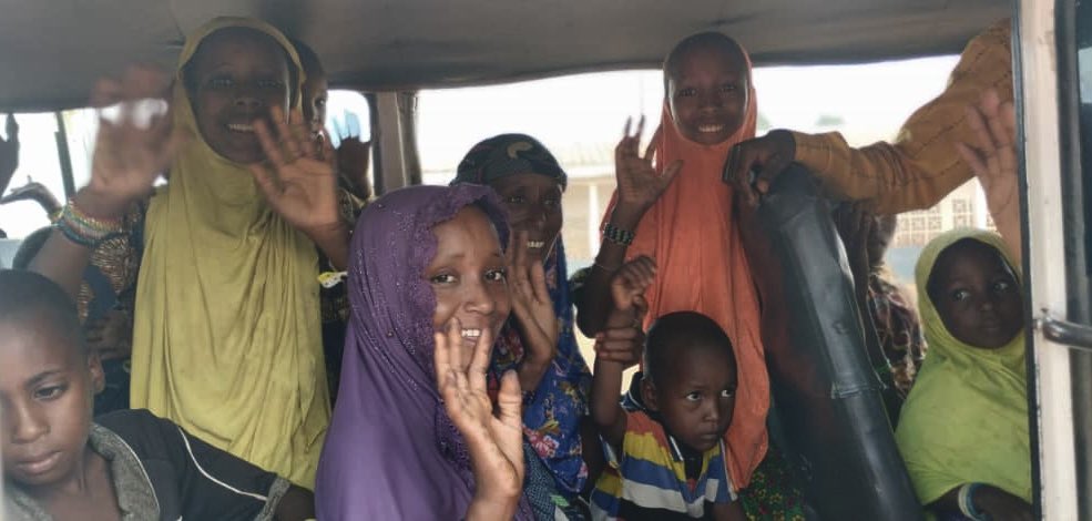 Fadimatou is ecstatic about returning home to see her grandmother in CAR🇨🇫. 

This week, 4️⃣5️⃣3️⃣ refugees joined her journey of hope—summing up to 6️⃣,6️⃣4️⃣2️⃣voluntary returns since 2025.

With #UNHCR support more refugees like her can safely return to their homeland.