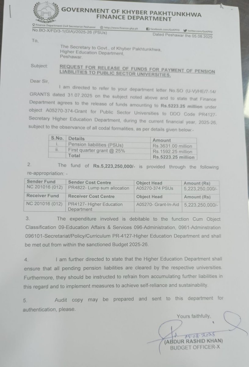 الحمدللہ رب العالمین، وزیر اعلی امین خیبر پختونخواہ حکومت نے چیرمین، قائد عمران خان کا آج سر سرخرو کردیا اور تعلیمی میدان میں تاریخ رقم کردی۰ 

تمام یونیورسٹیز ماضی کی پنشن کی ادائیگی کردی جو 3.61 ارب روپے بنتی ہے۰

 اگلے تین ماہ کی اپ فرنٹ گرانٹ ادا کردی   جو 1.592 ارب بنتی ہے