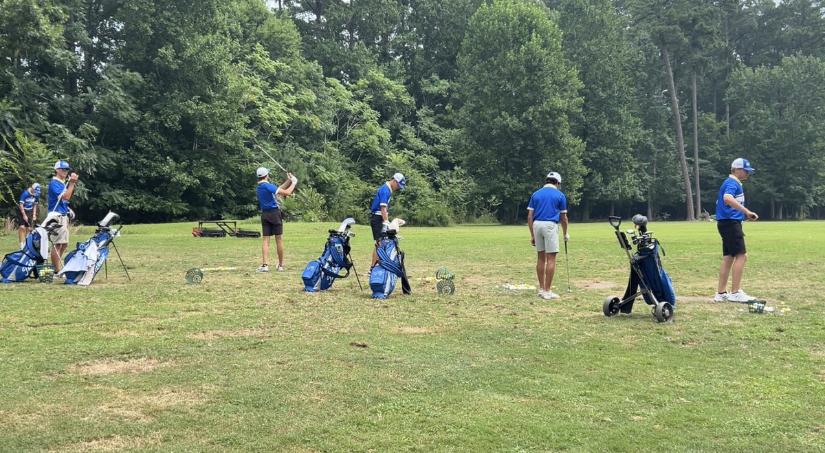 GolfingDukes's tweet photo. First match of the season vs Lakeland and Nansemond River at Suffolk Golf course. https://t.co/osEqCa9TyE