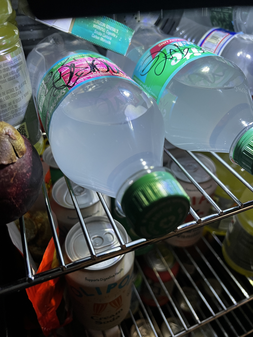 MERO WRITING HIS NAME ON DRINKS IN THE STUDIO FRIDGE LIKE HE LIVES WITH CRACKHEADS.  

f.mtr.cool/xuhxxzrdki