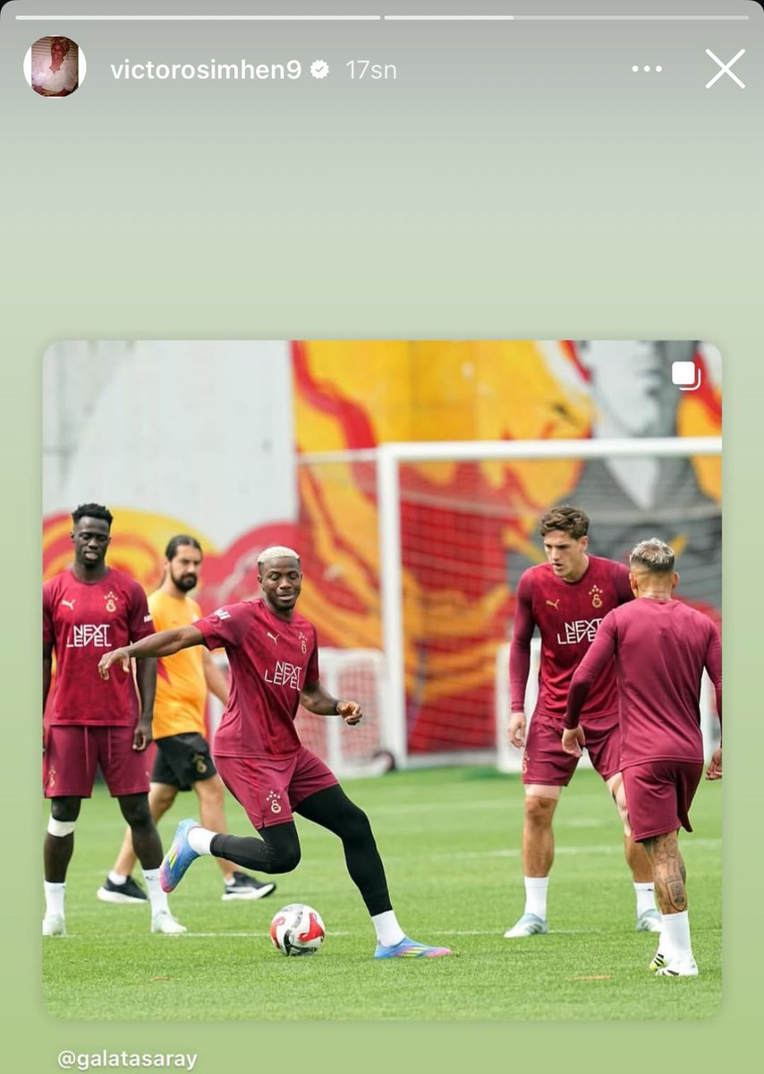 Victor Osimhen’in paylaşımı.