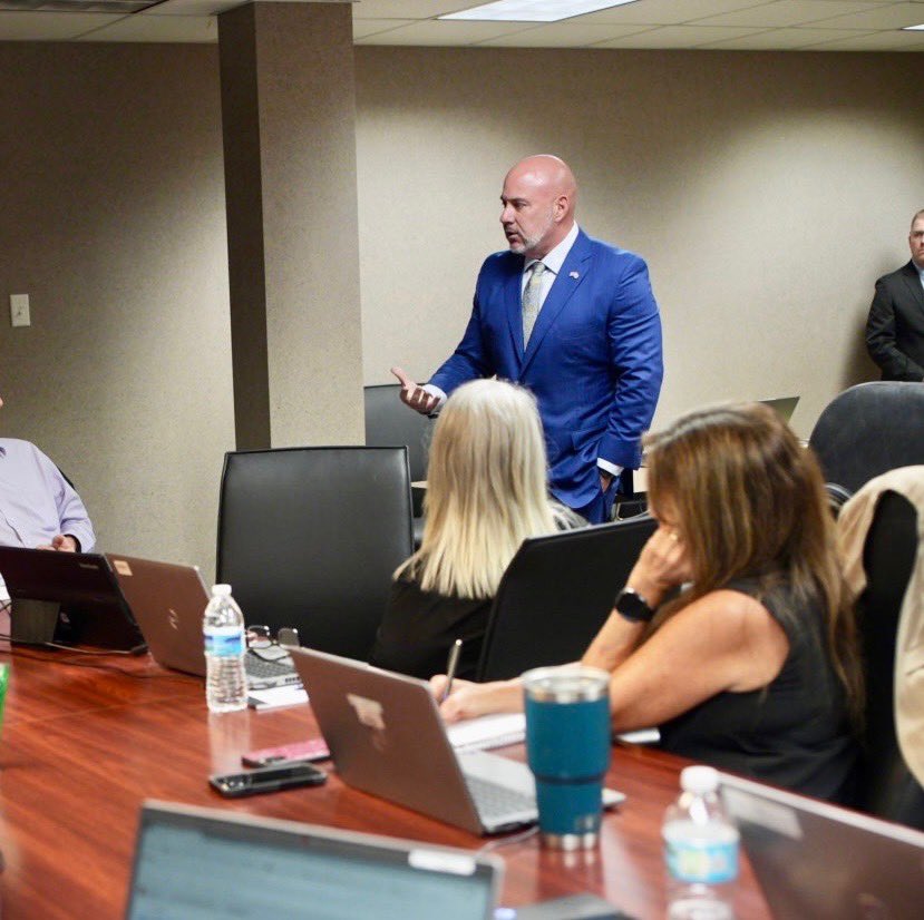 Blaise Ingoglia (@govgonewild) on Twitter photo Today, I travelled to Jacksonville to visit with our FAFO (<a href="/DOGEFla/">Florida DOGE</a>) boots on the ground auditors.
At the VERY same time, the <a href="/CityofJax/">City of Jacksonville</a> city council voted to CUT taxes. This is a prime example of local governments crying wolf about their budgets, while they have the ability to Today, I travelled to Jacksonville to visit with our FAFO (<a href="/DOGEFla/">Florida DOGE</a>) boots on the ground auditors.
At the VERY same time, the <a href="/CityofJax/">City of Jacksonville</a> city council voted to CUT taxes. This is a prime example of local governments crying wolf about their budgets, while they have the ability to