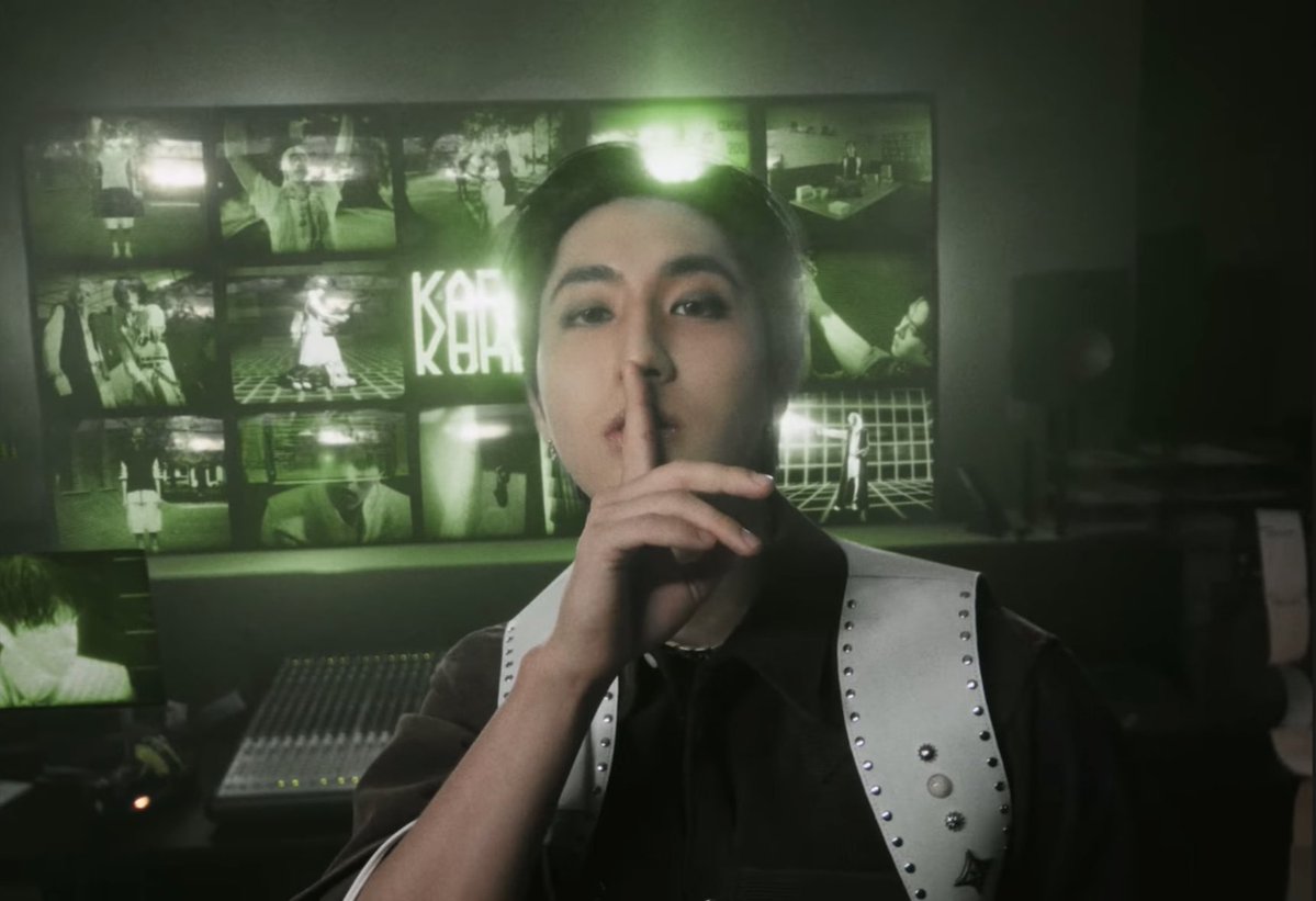 leeknowcoxas's tweet image. não grita 

SKZKARMA UNVEIL BLEEP
#UnveilTrack_BLEEP
#BLEEP #CEREMONY @Stray_Kids