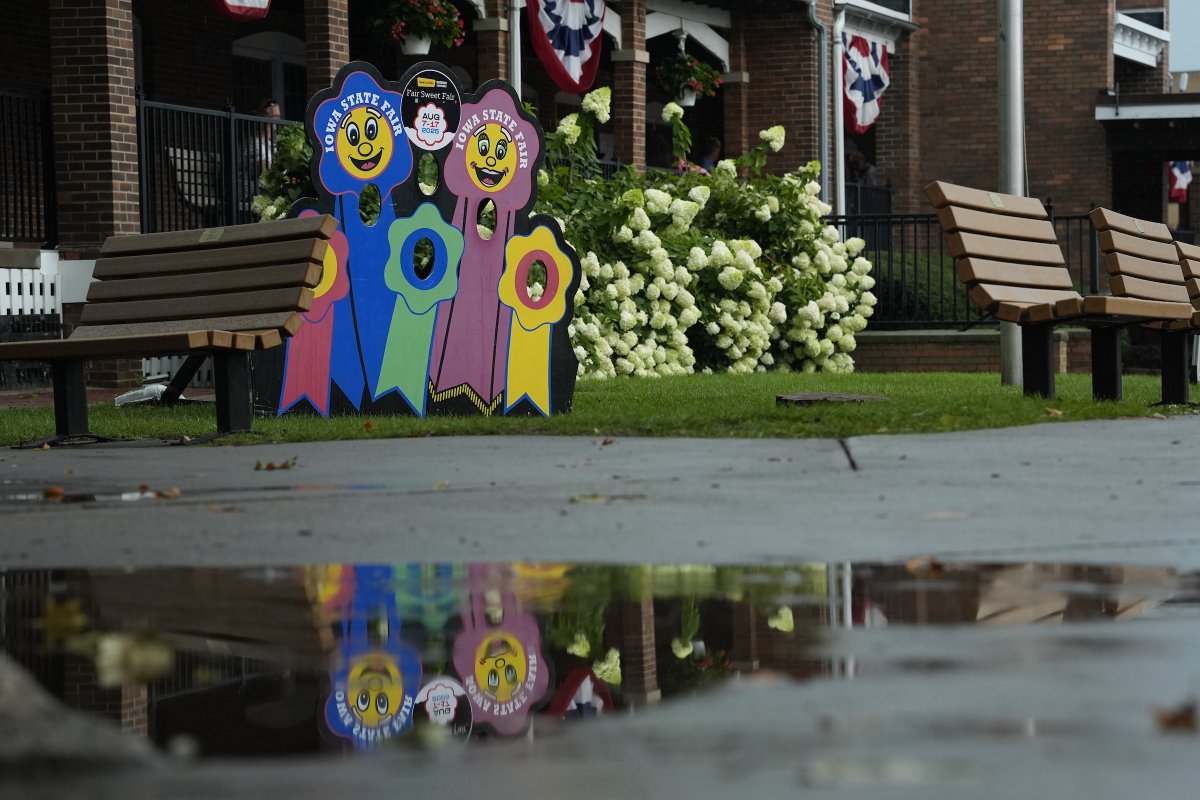 With the weather being awfully Midwest this morning. We want everyone to know about our NEW weather updates page. We'll update this page once we've made an official decision on any changes due to weather. You can find that page at iowastatefair.org/about/weather-….