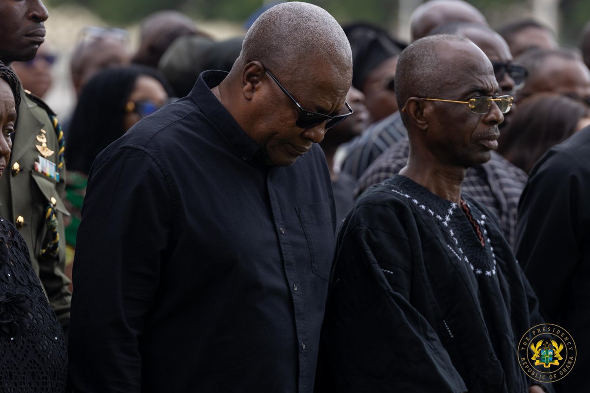 📸 Photos from the wreath-laying ceremony where President Mahama honoured victims of the recent helicopter crash

#TV3GH