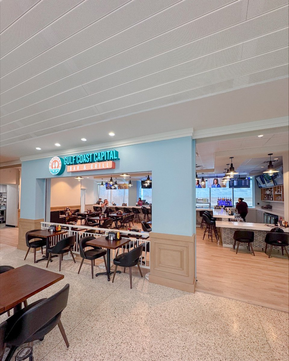 flyccia's tweet photo. It's a great day to fly out of Corpus Christi! The new Gulf Coast Capital Bar & Grill is officially open, serving up delicious food & local flavors. We're always working to make your travel experience even better, and we can't wait for you to check it out! βοΈπΉ @cityofcc #flyccia https://t.co/vPsSJH7DLS