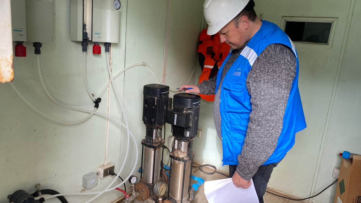 🚧 Fiscalización en terreno | Equipo #SiSS de #Ñuble supervisa el recinto de captación de <a href="/essbio/">Essbio</a>  en #Chillán, verificando condiciones operativas y cumplimiento normativo 💧🔍
