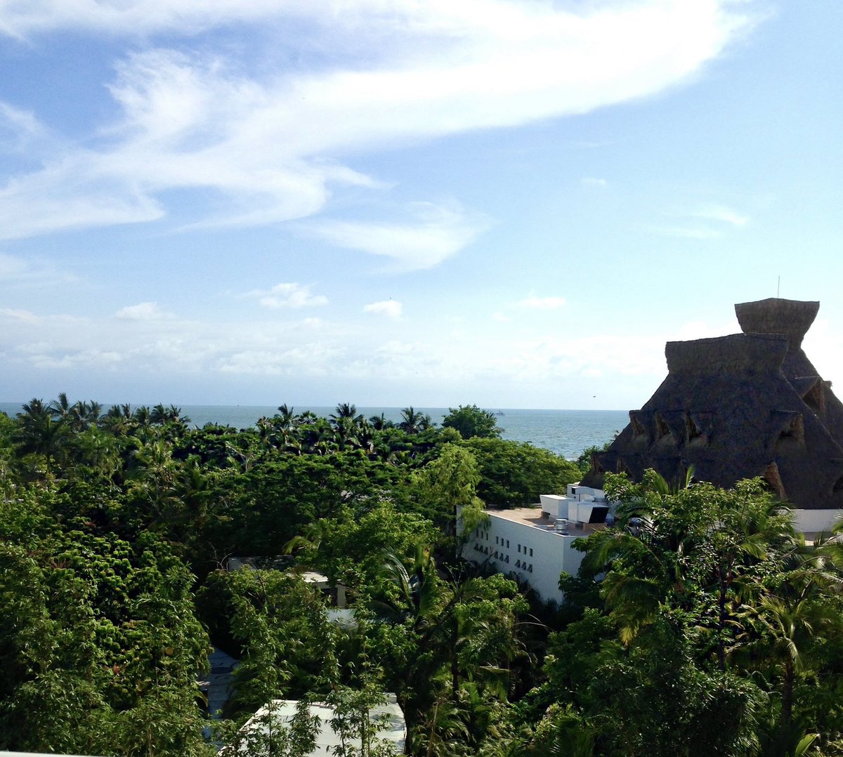 Two weeks of stillness, beauty, and retreat. Just presence. A gift to myself 🌿💗