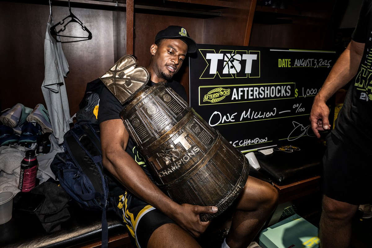 Go Shockers tweet media