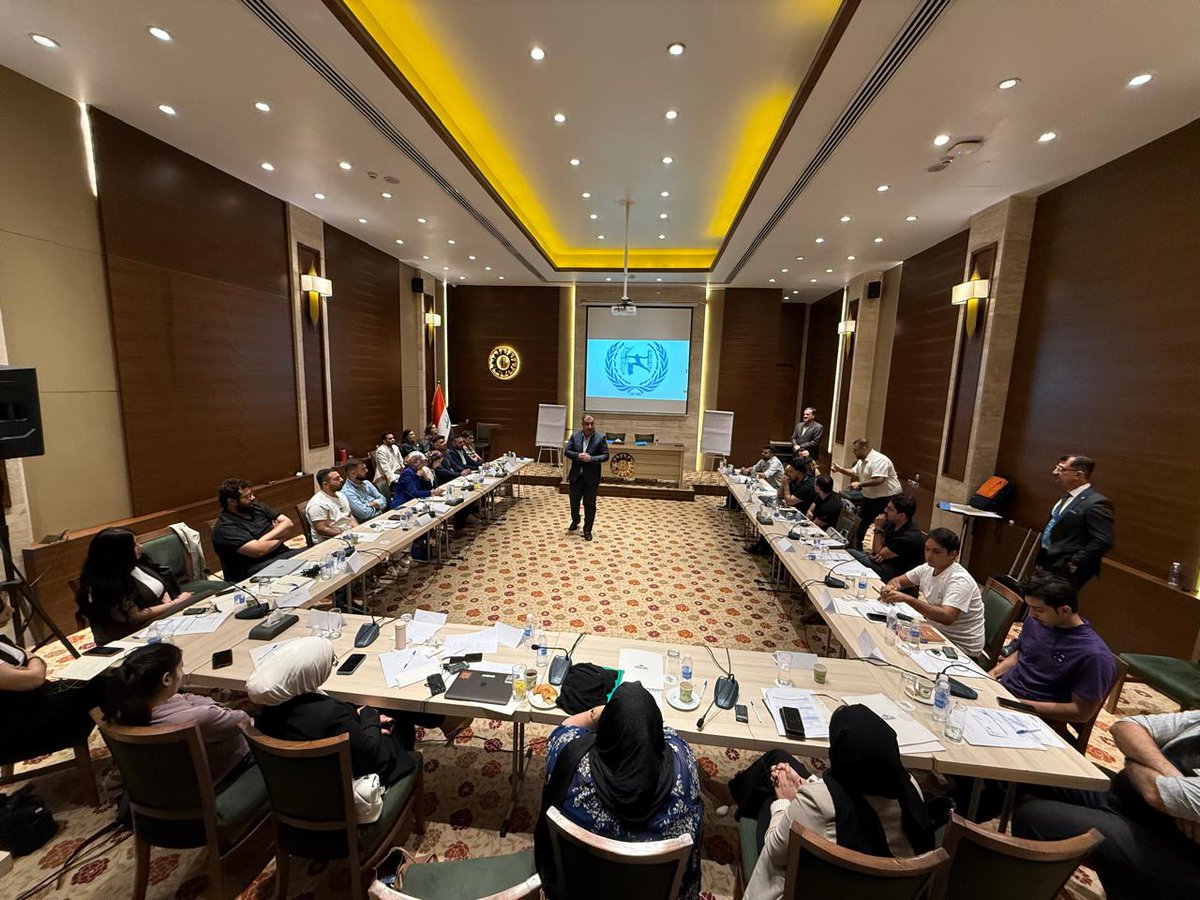 UNAMI (@uniraq) on Twitter photo في يومي 6 و7 آب ، عقدت بعثة الأمم المتحدة لمساعدة العراق (يونامي) دورة تدريبية في بغداد حول حقوق الإنسان في سياق الانتخابات. وقد جمعت هذه الدورة، التي استمرت يومين، ونظمها مكتب حقوق الإنسان بدعم من مكتب المساعدة الانتخابية، 24 شابًا من المدافعين عن حقوق الإنسان وممثلي المنظمات في يومي 6 و7 آب ، عقدت بعثة الأمم المتحدة لمساعدة العراق (يونامي) دورة تدريبية في بغداد حول حقوق الإنسان في سياق الانتخابات. وقد جمعت هذه الدورة، التي استمرت يومين، ونظمها مكتب حقوق الإنسان بدعم من مكتب المساعدة الانتخابية، 24 شابًا من المدافعين عن حقوق الإنسان وممثلي المنظمات