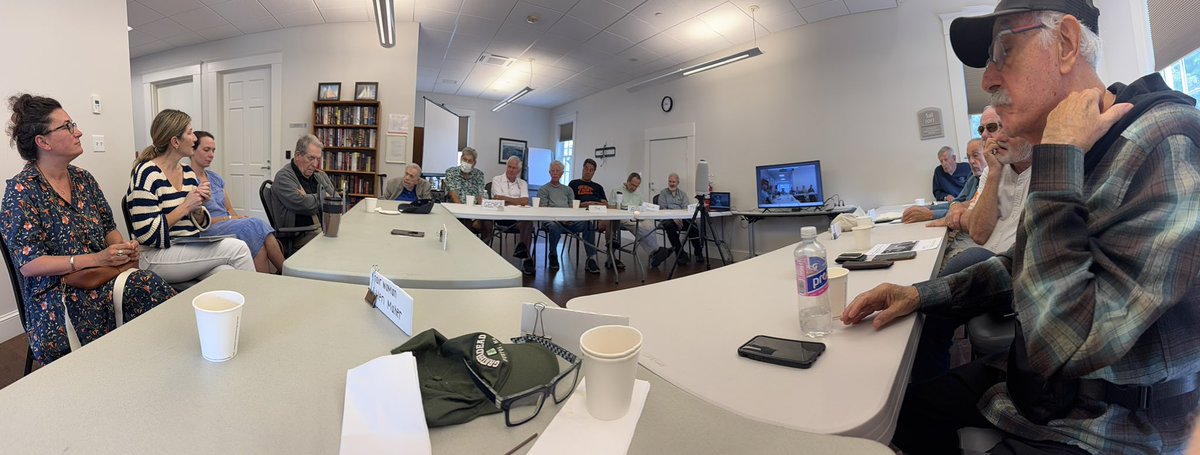 Another great morning meeting at the Cohasset Men’s Cafe. At Willcutt on Thursday’s 9-11am. Informative discussions related to town government , fiscal responsibility, kindergarten fees, public safety buildings, town meeting and warrants, and infrastructure investments.👍