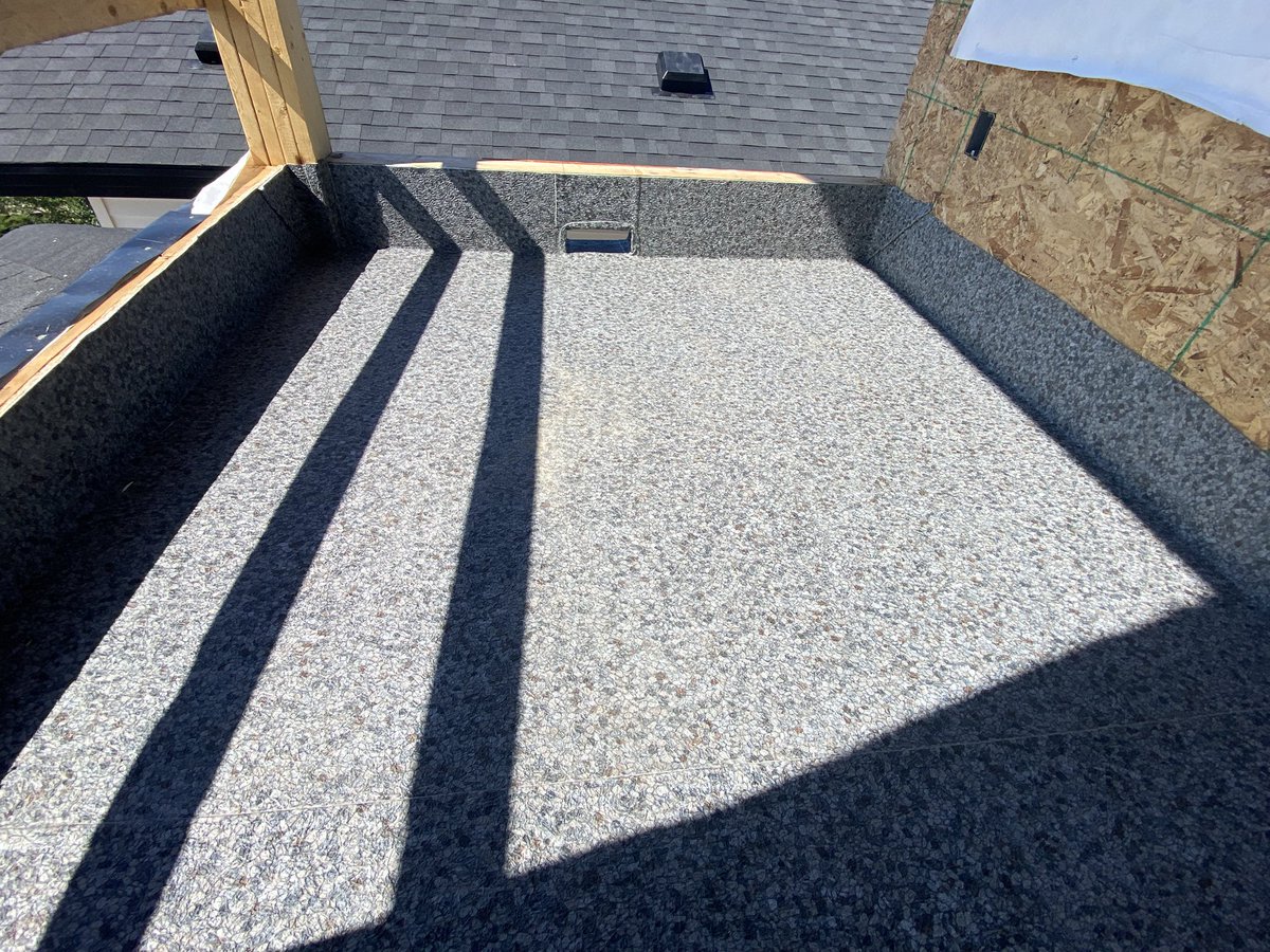 decks_appeal's tweet photo. DekSmart vinyl in River Rock with scupper detail #deck #vinyldecking #yeg #decksappeal https://t.co/cuyIUBQNS0