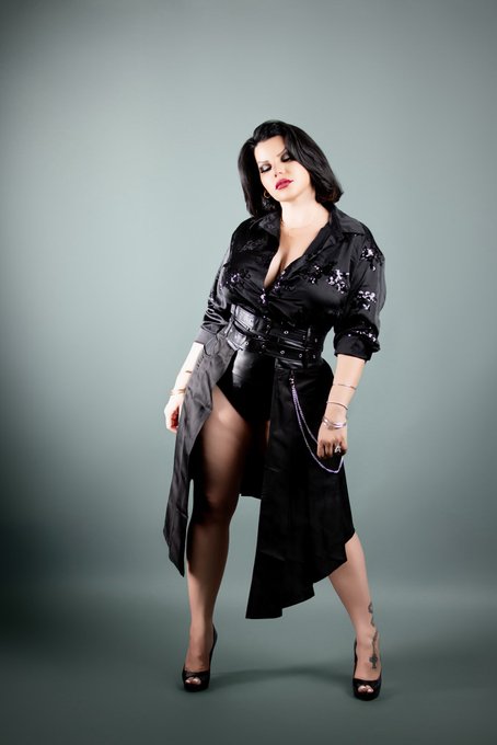 Watch Angelina Castro's leaked NSFW photo on TwXstars