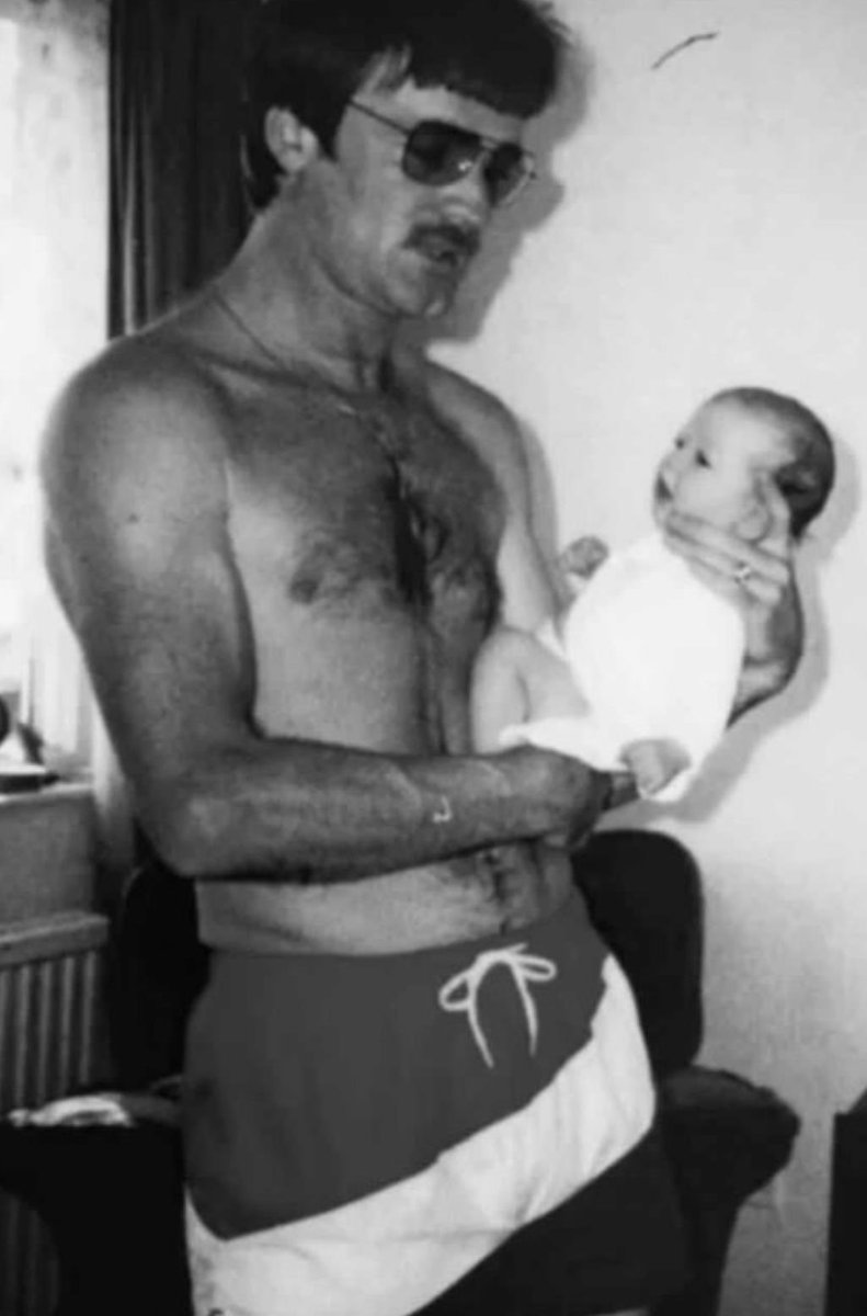 *MIGHTY SE DØNS * (@sedonsfc) on Twitter photo A statement from Donny <a href="/DonStrapzy_/">DON STRAPZY *SE DØNS*</a> ❤️
Last night my Father unfortunately took his last breath & returned into the hands of our Lord, where he will be reunited finally with my Mother, the true love of his life.
Over the past six weeks in hospital, I watched my father fight A statement from Donny <a href="/DonStrapzy_/">DON STRAPZY *SE DØNS*</a> ❤️
Last night my Father unfortunately took his last breath & returned into the hands of our Lord, where he will be reunited finally with my Mother, the true love of his life.
Over the past six weeks in hospital, I watched my father fight
