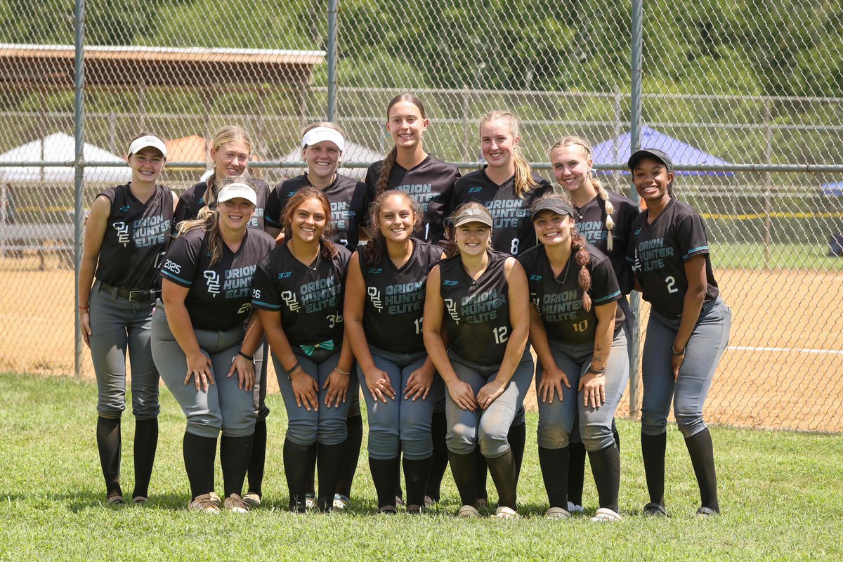 Came up short in our last tournament of the season..going to miss these seniors:( But, I know they will do amazing things! Love y’all❤️