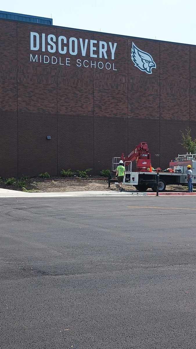 Courtney Dickerson tweet media