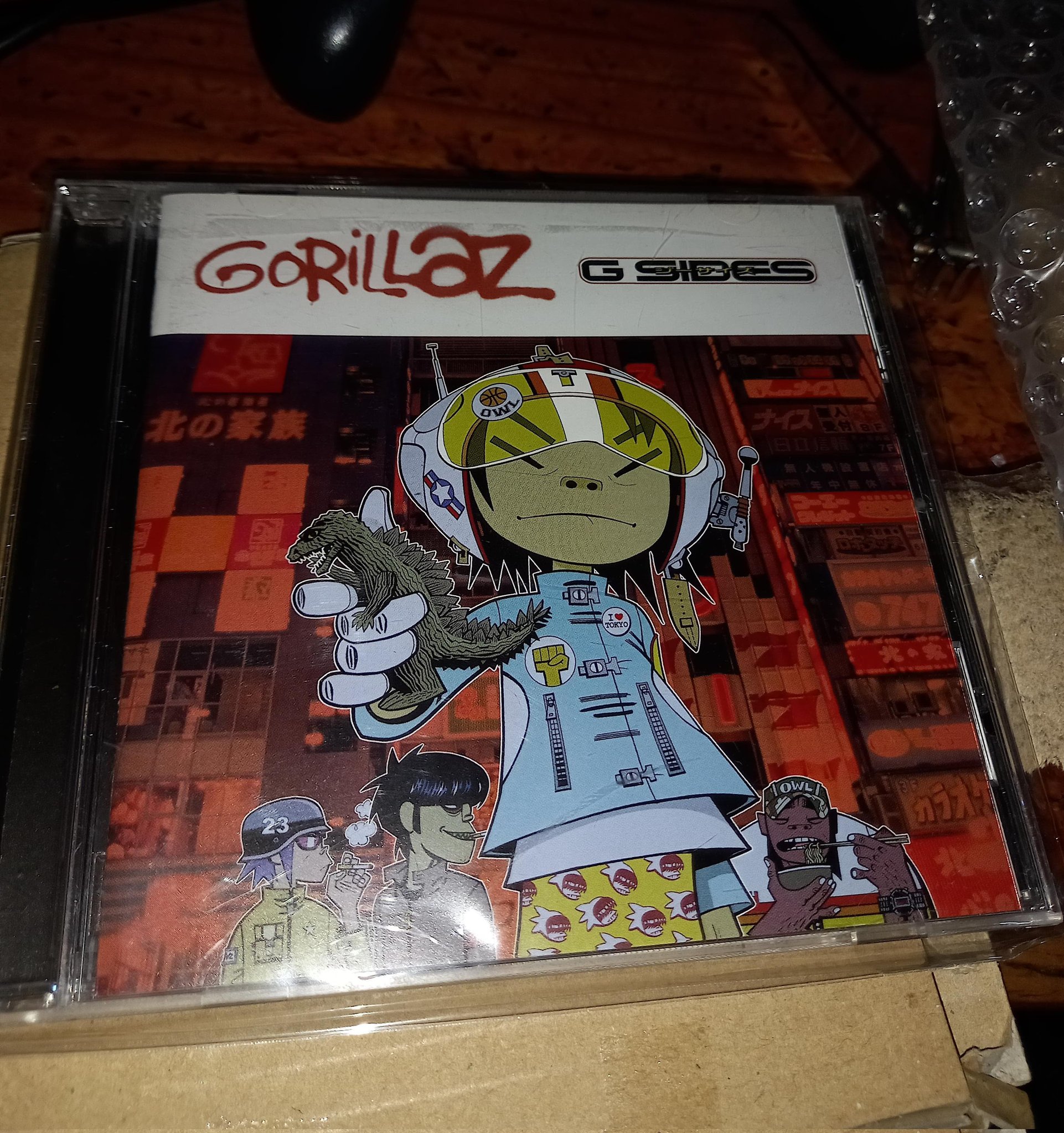 【1stプレス版】glits motel CD 未使用】唾奇 × HANG glitsmotel LP レコード 1stプレス - メルカリ