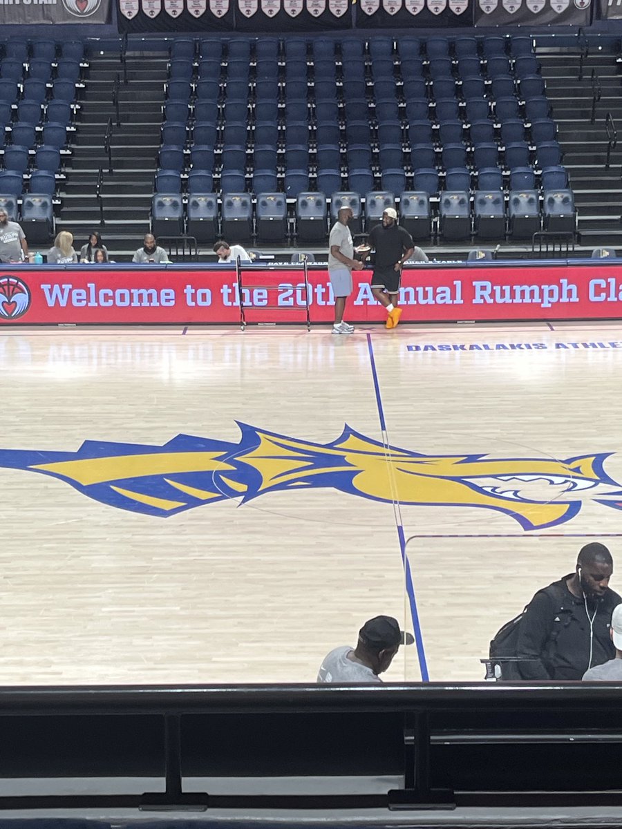 Jacob Schwartz (@jacobschwartz23) on Twitter photo Back on the mic for my 13th season at <a href="/RumphClassic/">Rumph Classic</a>. Lots of high level talent expected here tonight Back on the mic for my 13th season at <a href="/RumphClassic/">Rumph Classic</a>. Lots of high level talent expected here tonight