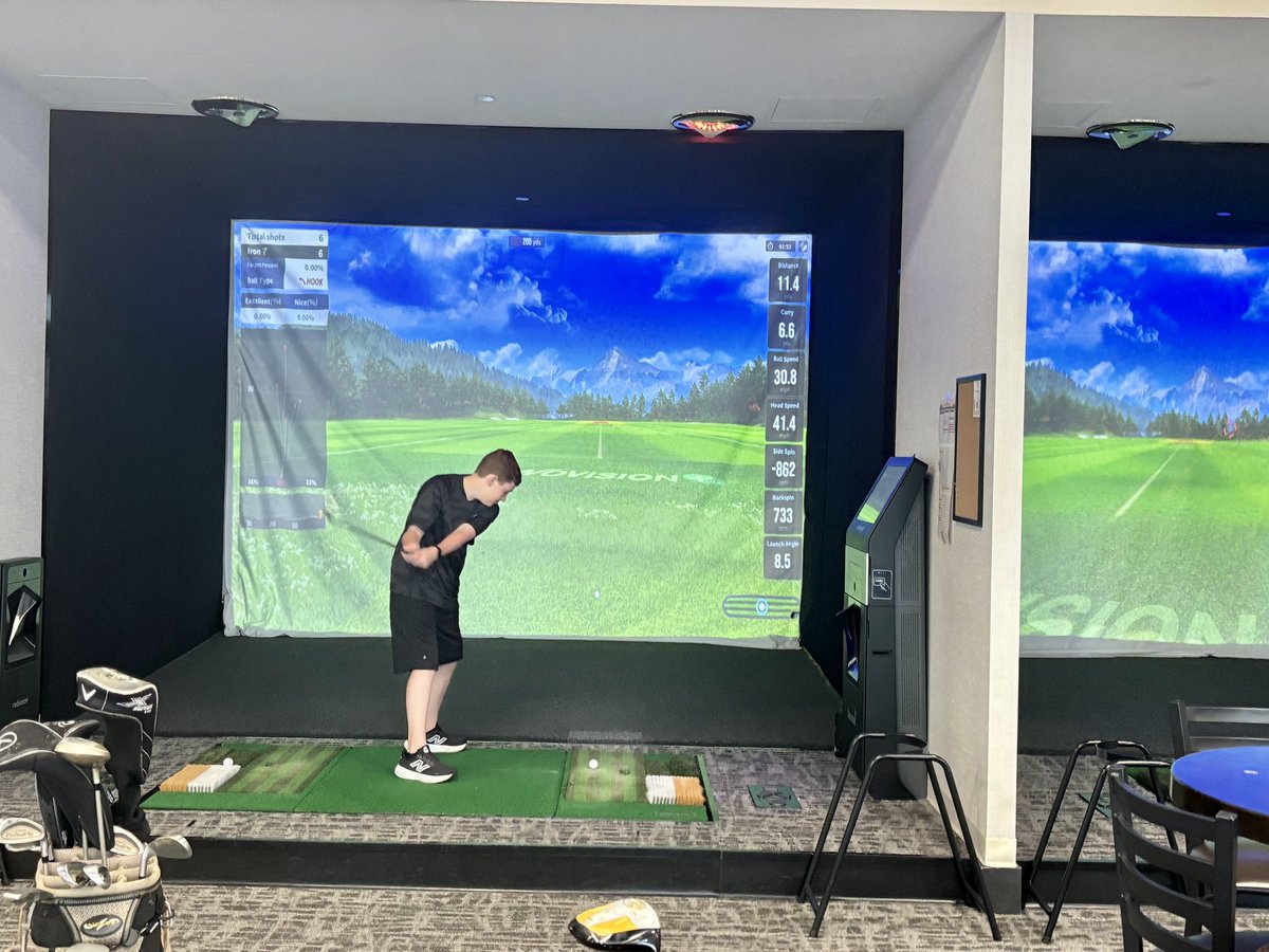 #BoysGolf Thanks World of Golf and Ralph Landrum for working with the Boone County golf team!