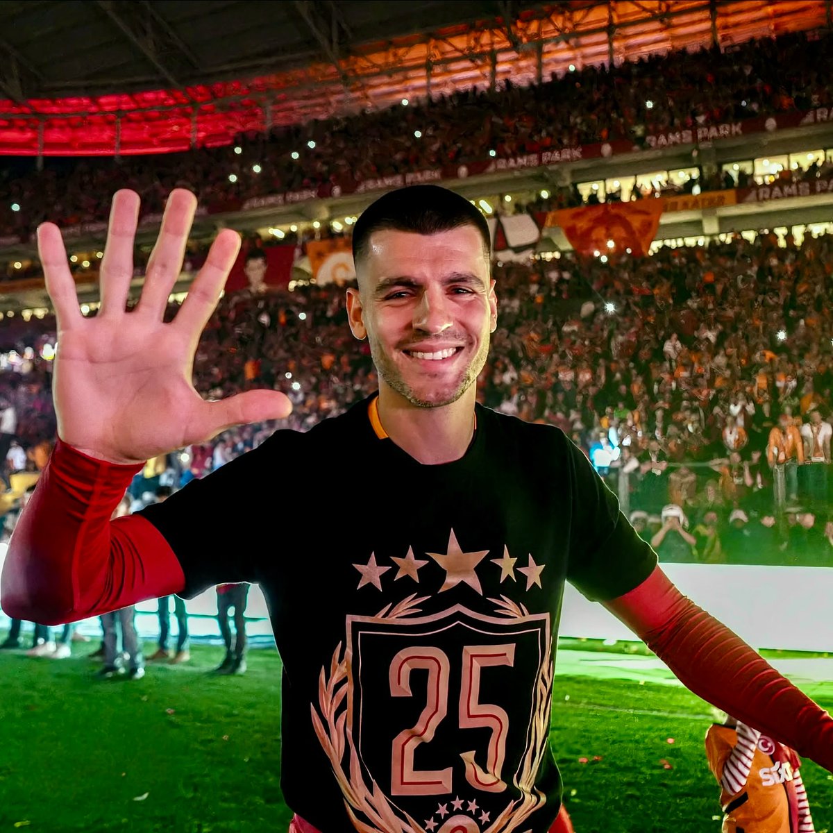 CASSİDY (@cassid1905) on Twitter photo Yolun açık olsun "Alvaro Morata"
Kısa sürede seni çokk sevdik 😇😇😇😇😇
Artık sen bir aslansın <a href="/AlvaroMorata/">Álvaro Morata</a> Yolun açık olsun "Alvaro Morata"
Kısa sürede seni çokk sevdik 😇😇😇😇😇
Artık sen bir aslansın <a href="/AlvaroMorata/">Álvaro Morata</a>