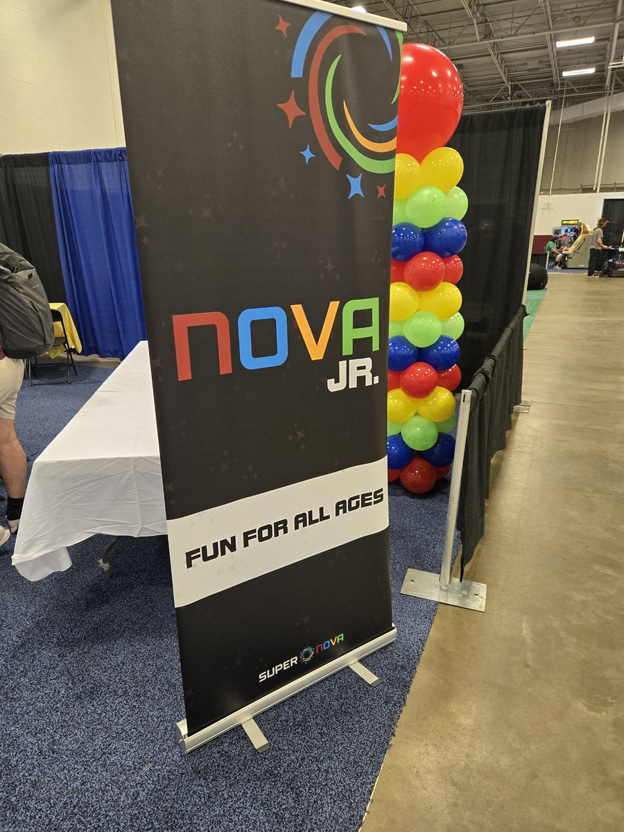 Omg I found the Yoshi main meetup spot at Supernova