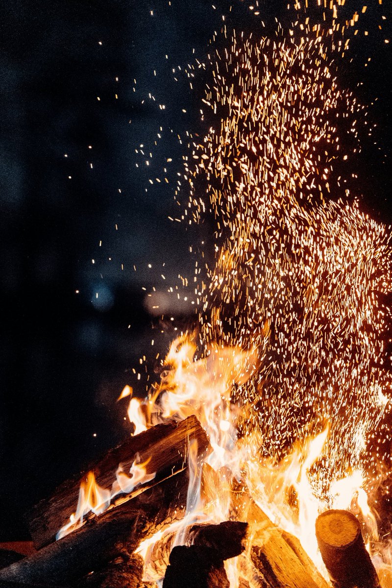Termos2k's tweet image. Sweet like sugar, hot like fire.