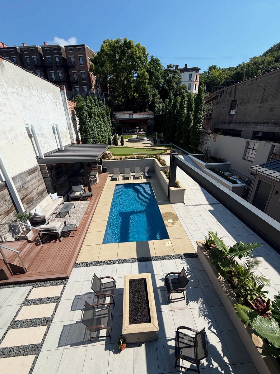 Aquamarinecinci's tweet image. Check out this 14x30 Olympia from Latham Pool! Contact us today to get started on your own backyard oasis! 🏝️🏊‍♀️ #FiberglassPools #PoolInstallation #paradise #LathamPool #Oasis #swimmingpool