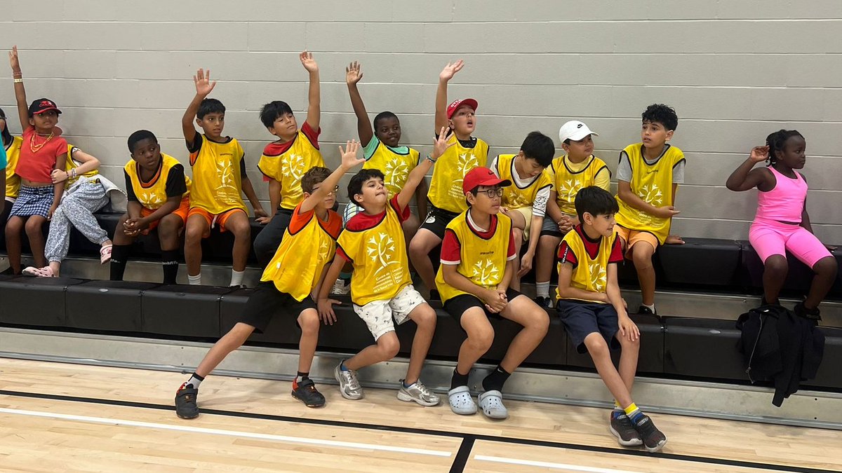 CRCBV - LCRC / Basse-Ville - Lowertown (@crcbv) on Twitter photo Little Ray's friends came to visit our Lowertown Summer camp this week! / Les amis de Little Ray's sont venus visiter notre camp d'été cette semaine ! Little Ray's friends came to visit our Lowertown Summer camp this week! / Les amis de Little Ray's sont venus visiter notre camp d'été cette semaine !