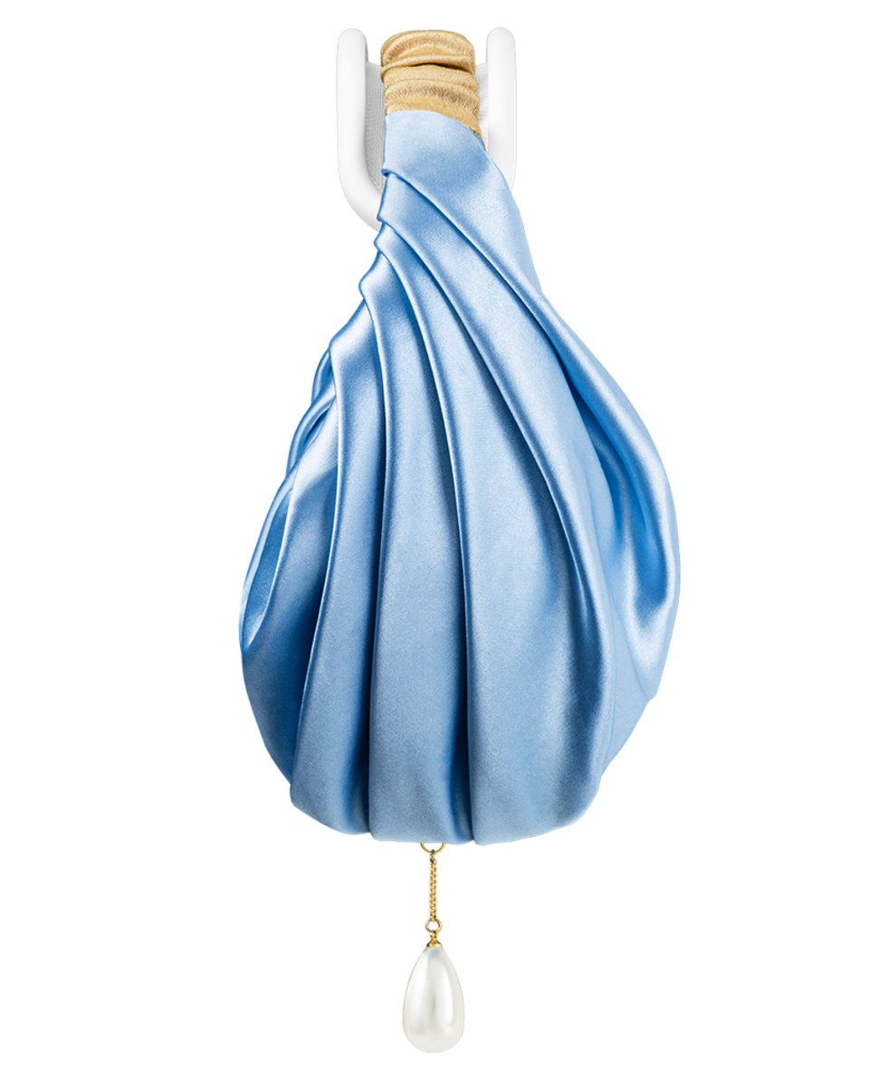 Girl with a Pearl Earring Headphone Covers by Casetify🙂‍↕️