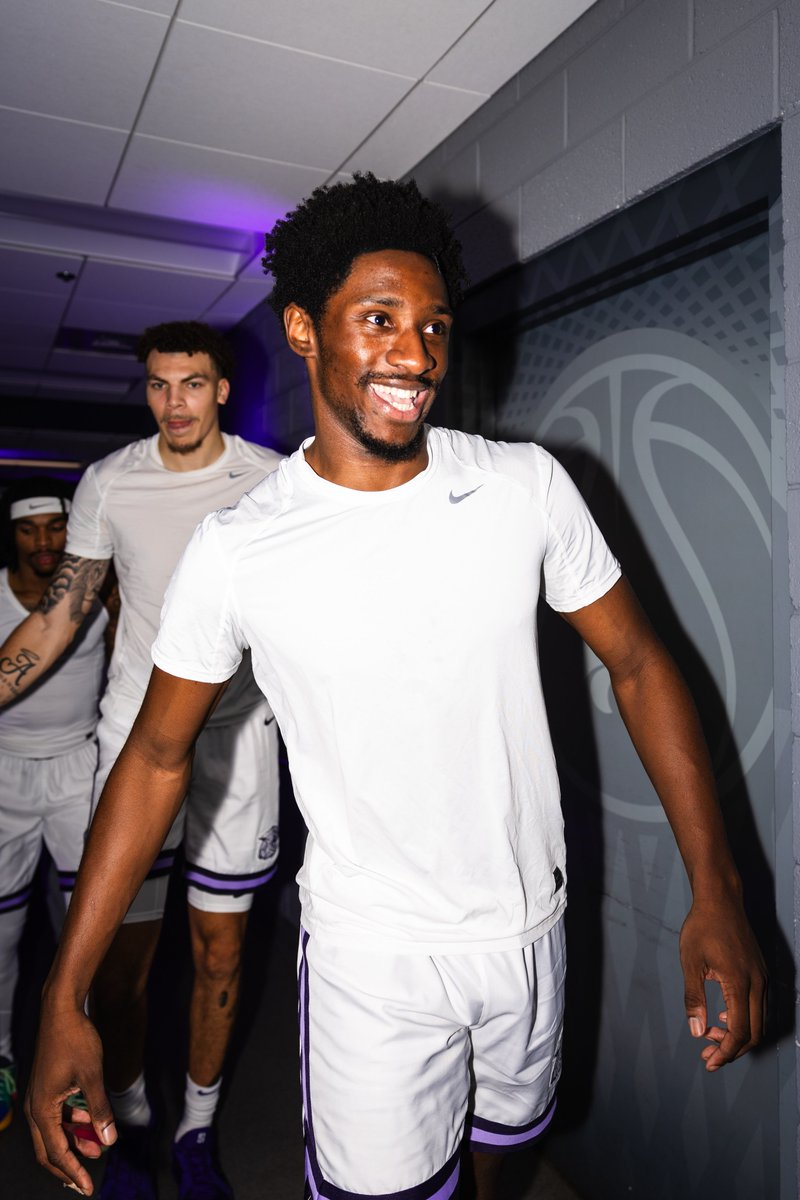 KStateMBB's tweet image. Happy Birthday, Mobi 🎉

#EMAW👌